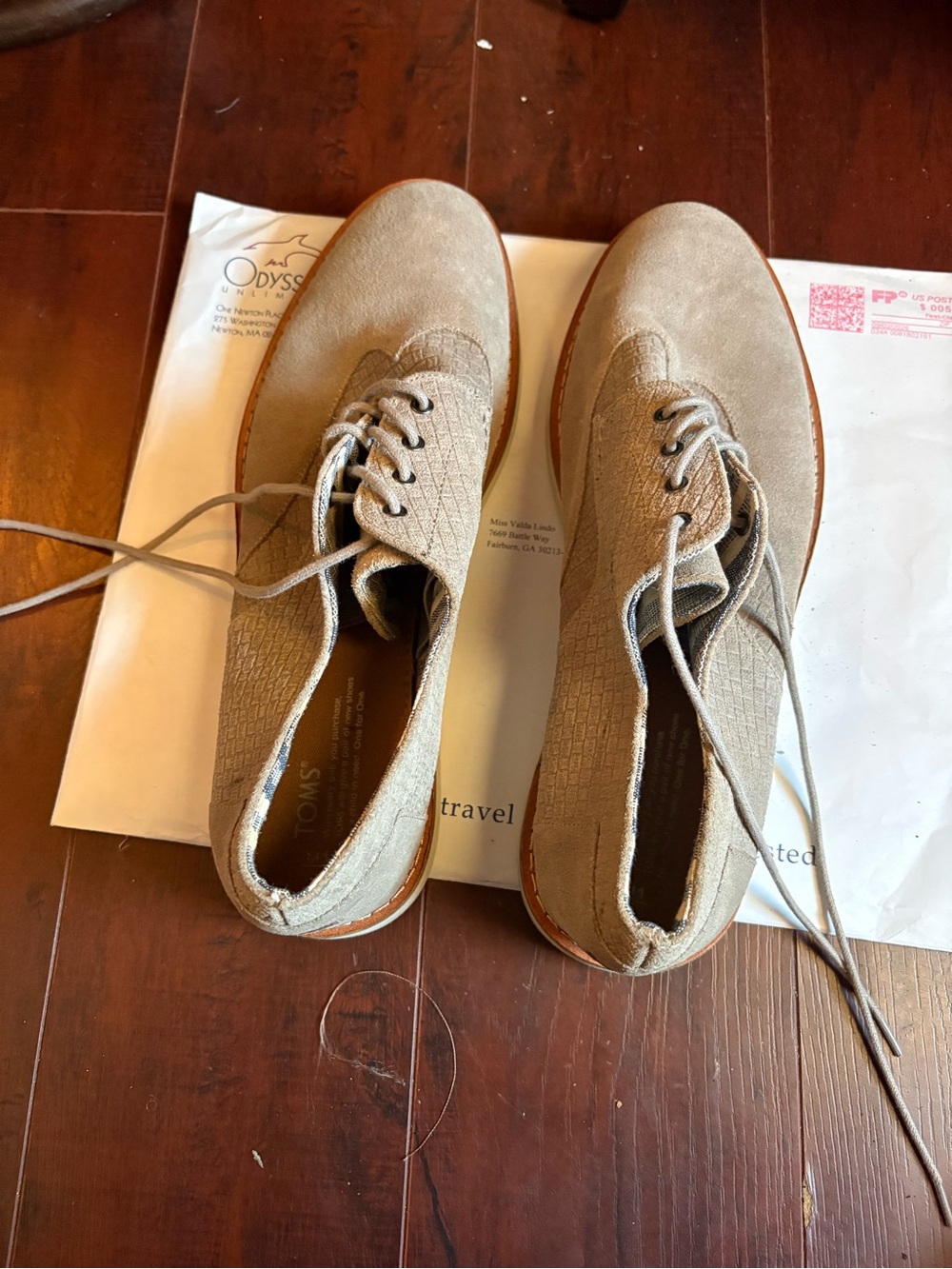 Toms Men’s Light Beige Lace-Up Oxfords